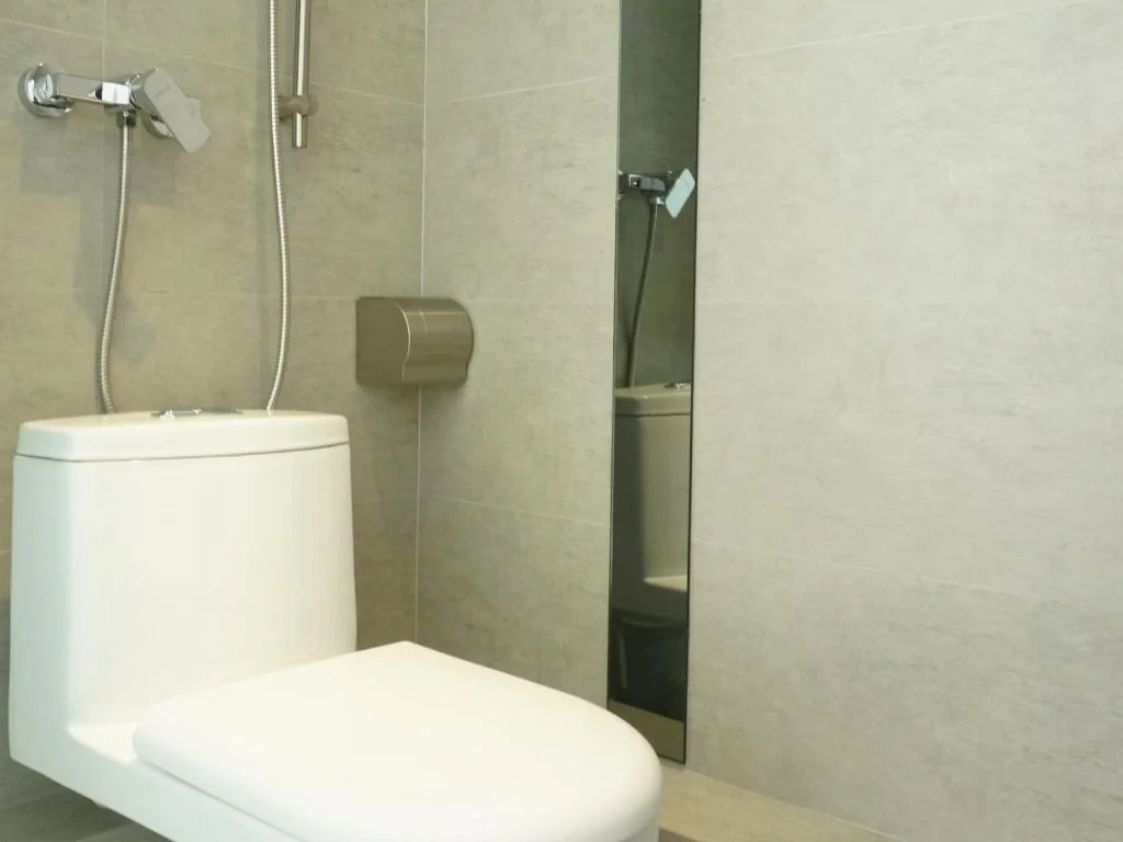 유케이 인 호텔 상세 정보 및 리뷰 Bathroom